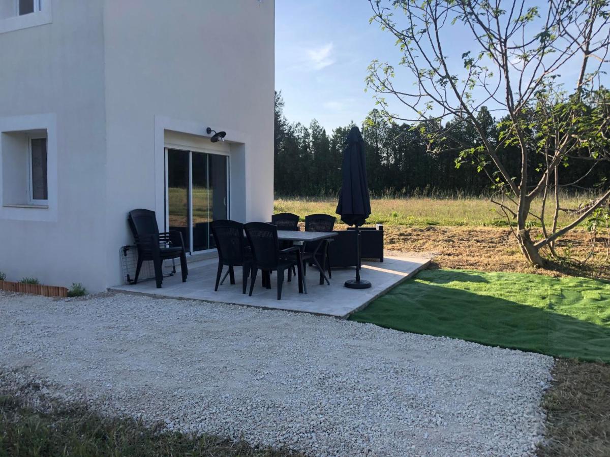 Gite De Charme En Provence Βίλα Monteux Εξωτερικό φωτογραφία